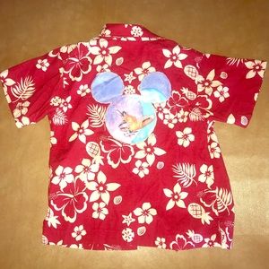 Disney Hawaiian print Toddler XS Button Down shirt